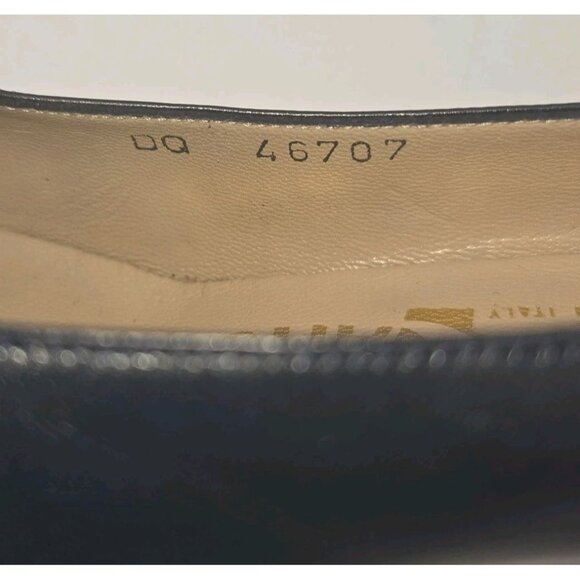 Salvatore Ferragamo Vara Pumps Navy Blue Leather 6 AA Gold Buckle Made Italy VTG - Picture 11 of 12